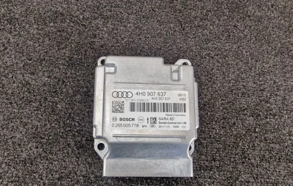 Audi A8 S8 D4 4H ESP acceleration yaw rate sensor 4H0907637