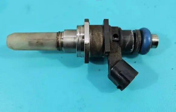 Mazda CX-7 Fuel injector E7T20171 IMPRK1405169