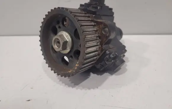 Opel Insignia A Fuel injection high pressure pump 0445010193 07001036404 55571005