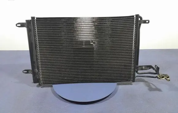Volkswagen Golf IV Air conditioning (A/C) radiator (interior)