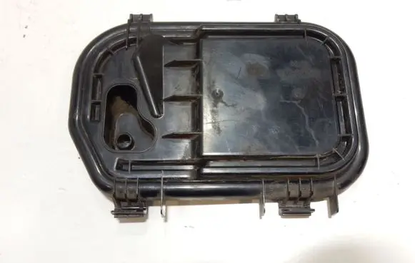 Audi A6 S6 C6 4F Headlight/headlamp dust cover 16016300L 61212