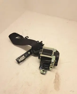 Mercedes-Benz GLC X253 C253 Front seatbelt 635374800