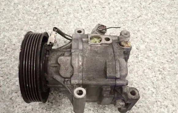 Toyota Corolla E120 E130 Air conditioning (A/C) compressor (pump)