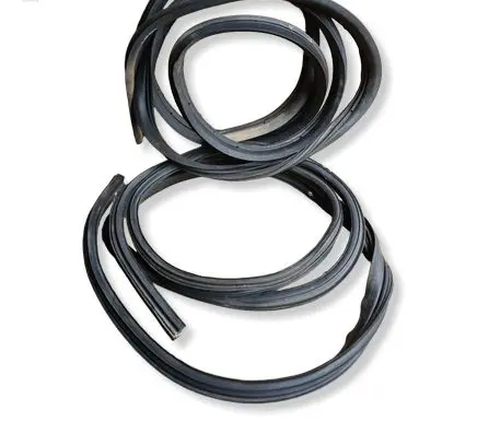 Iveco Daily 3rd gen Front door rubber seal 