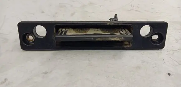 KIA Carens I Tailgate/trunk/boot exterior handle
