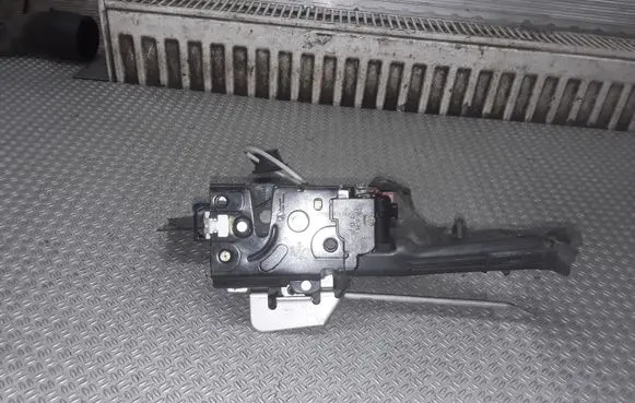 Audi A4 S4 B6 8E 8H Front door lock