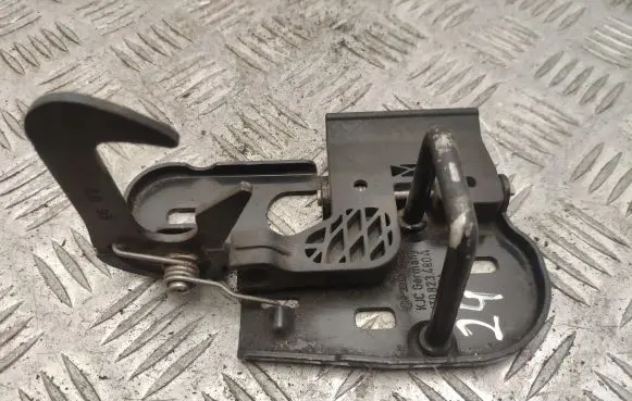 Volkswagen Touran I Engine bonnet/hood lock/latch loop/hook 1T0823480A