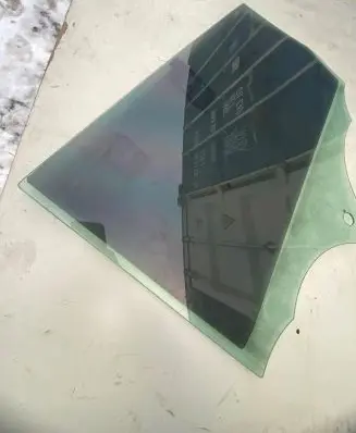 Land Rover Evoque I Rear side window 43R000055 E000090 DOT747M540AS2