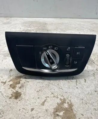 Light switch