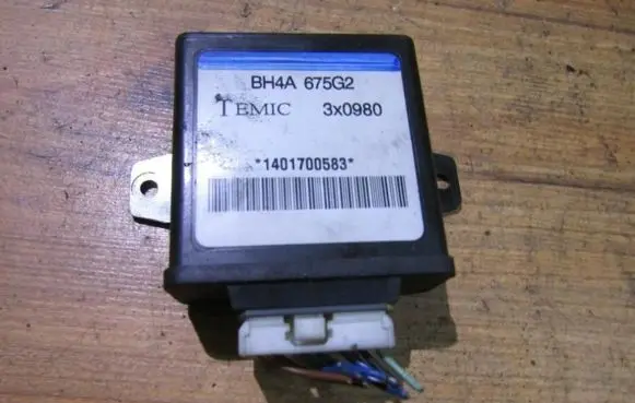 Mazda 323 Other control units/modules bh4a675g2 1401700583