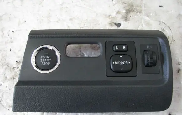 Engine start stop button switch