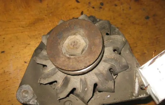 Mercedes-Benz C W205 Generator/alternator
