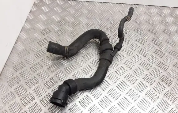 Audi A6 S6 C5 4B Engine coolant pipe/hose 4B0121101