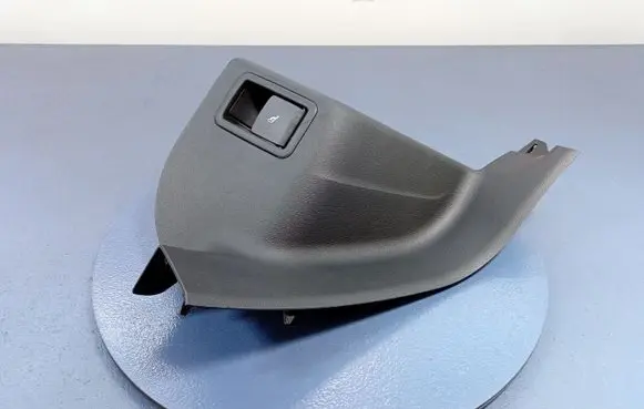 Other sill/pillar trim element