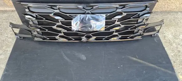Hyundai Tucson IV NX4 Front grill