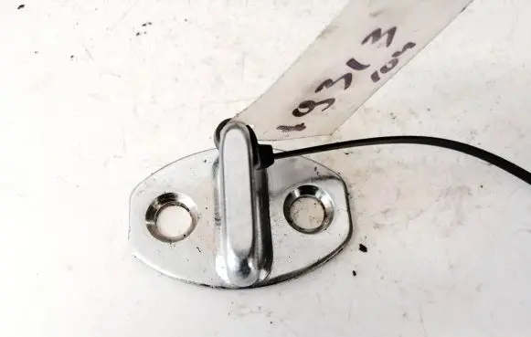 Volkswagen Golf V Front door lock loop/hook striker 3c0837033