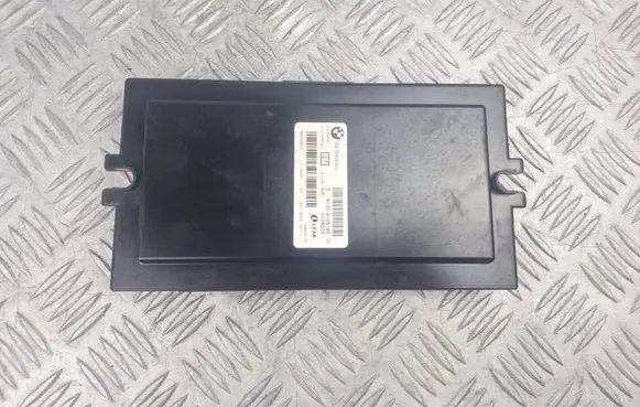 BMW 3 E90 E91 Headlight ballast module Xenon 9128185 5322208T7 9128225