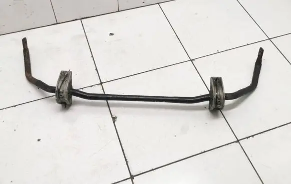 Front anti-roll bar/sway bar