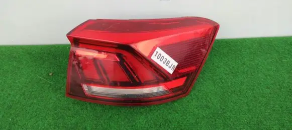 Volkswagen T-Roc Tailgate rear/tail lights 2GA945096A