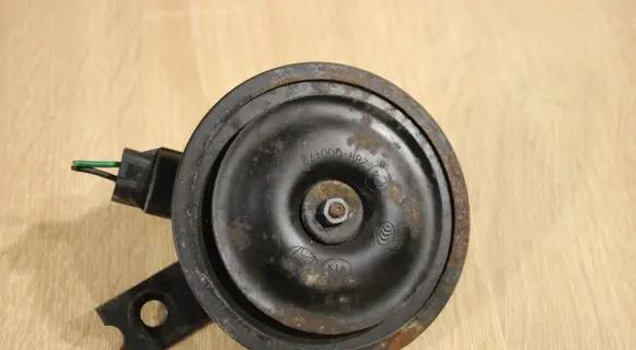 Hyundai Santa Fe Horn signal 966202B300