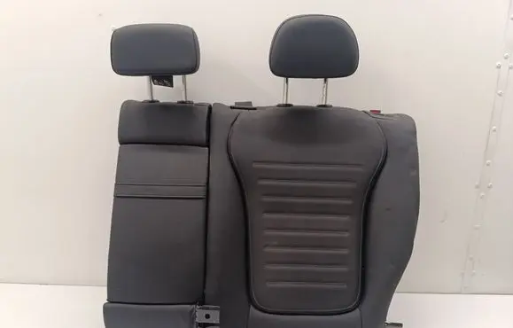 Rear seat