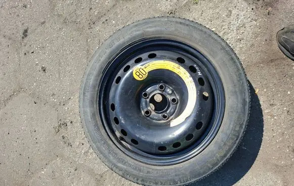 Alfa Romeo Giulietta R16 spare wheel 1011227
