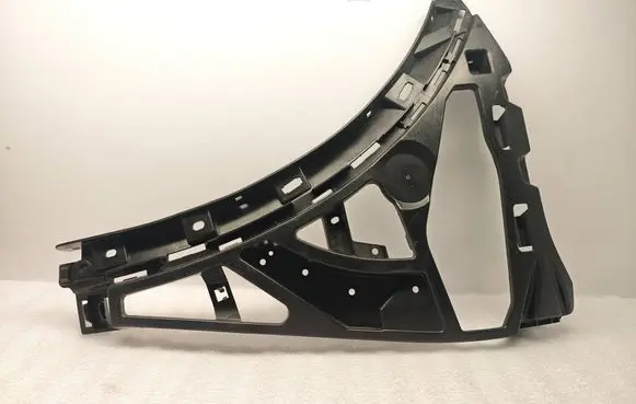 Porsche Cayenne (92A) Front bumper mounting bracket 7P5807178B