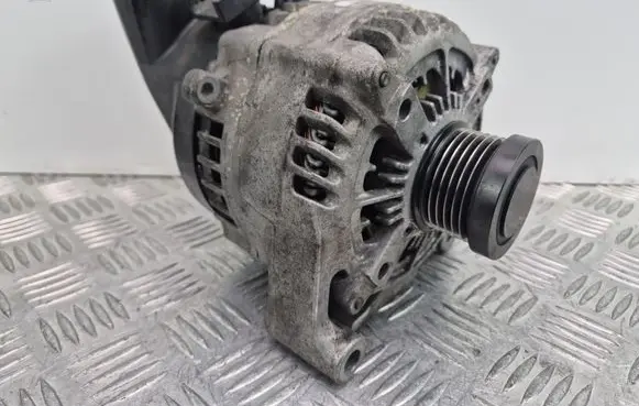 BMW 3 F30 F35 F31 Generator/alternator 7605060