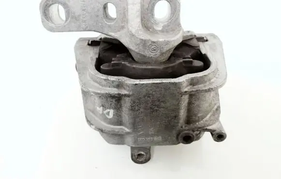 Skoda Octavia Mk2 (1Z) Engine mount bracket 1K0199262AT 1K0199262