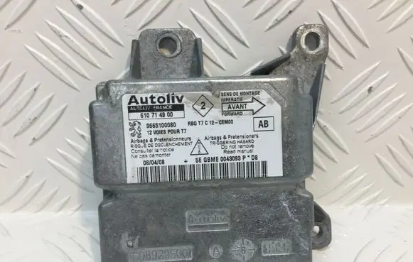 Peugeot 308 Airbag control unit/module 9665100080