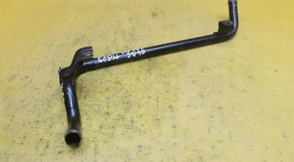 Audi A4 S4 B6 8E 8H Engine coolant pipe/hose