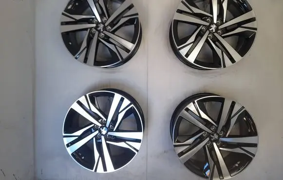 Peugeot 508 II R19 alloy rim 9814118377
