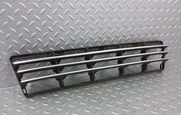 Volvo S40 Front bumper lower grill 30657006