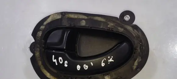 Peugeot 406 Rear door interior handle 9616307577