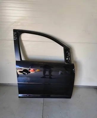Volkswagen Caddy Front door