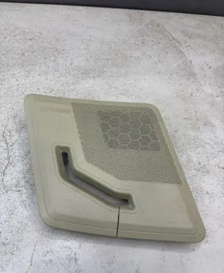 Volvo XC90 Seat belt trim 8641273