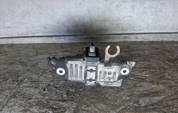 Volkswagen Transporter - Caravelle T5 Other relay F00M145431 F00M145261