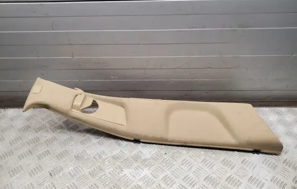 Mercedes-Benz S W221 (B) pillar trim (top) A2216921222
