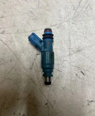 Toyota Corolla Verso AR10 Fuel injector 0280156242
