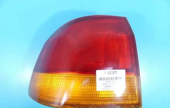 Rear/tail lights