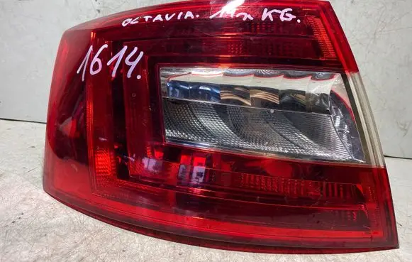 Skoda Octavia Mk3 (5E) Rear/tail lights