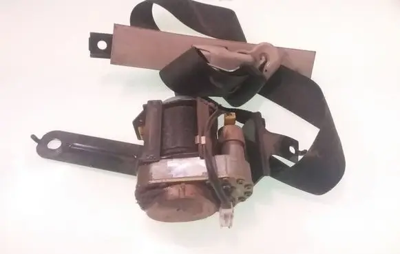 Nissan Almera Tino Front seatbelt 8471