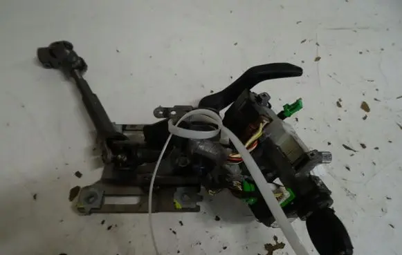Mazda 3 Ignition lock 85655