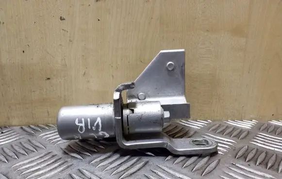 Ford Mondeo MK IV Rear door upper hinge