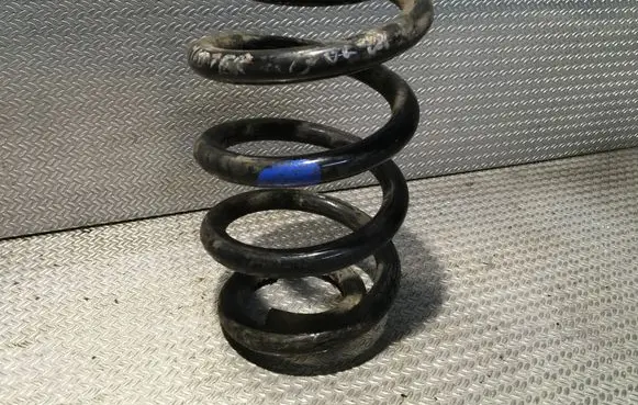 Renault Master II Front coil spring