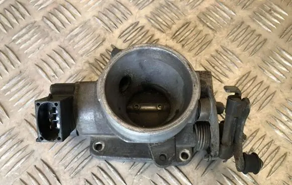Ford Mondeo MK I Throttle valve 95BF9B989 PBTGF30