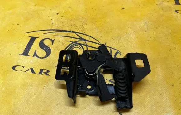 Chevrolet Corvette C5 Engine bonnet/hood lock/latch loop/hook 