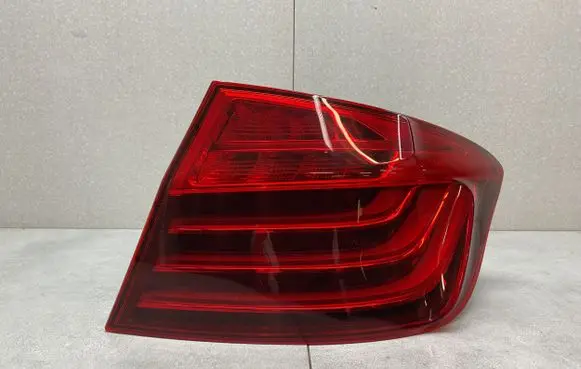 BMW 5 F10 F11 Rear/tail lights 18408002
