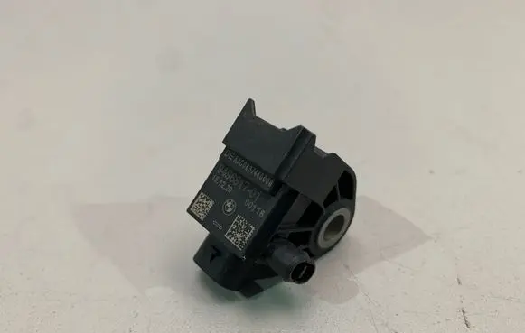 BMW iX Airbag deployment crash/impact sensor 9496817