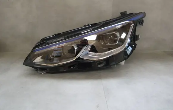 Volkswagen Golf VIII Headlight/headlamp 5H1941059B